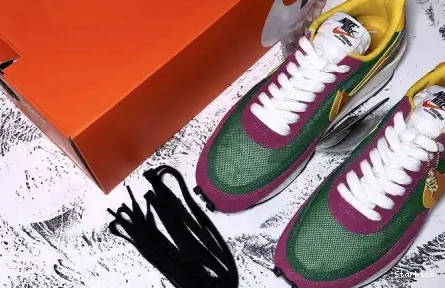 Waffle  LD Nike Green BV0073-301 Pine Sacai 0326